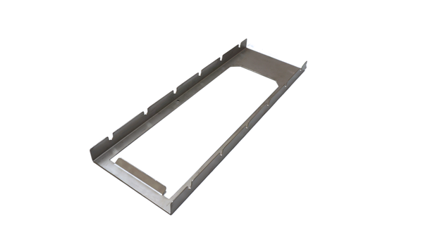[16702042]-PLATE, SKID FRONT BOTTOM TAPE HEAD 552 x 232 x t2